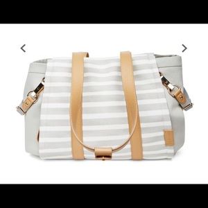 skip hop highline convertible tote diaper bag